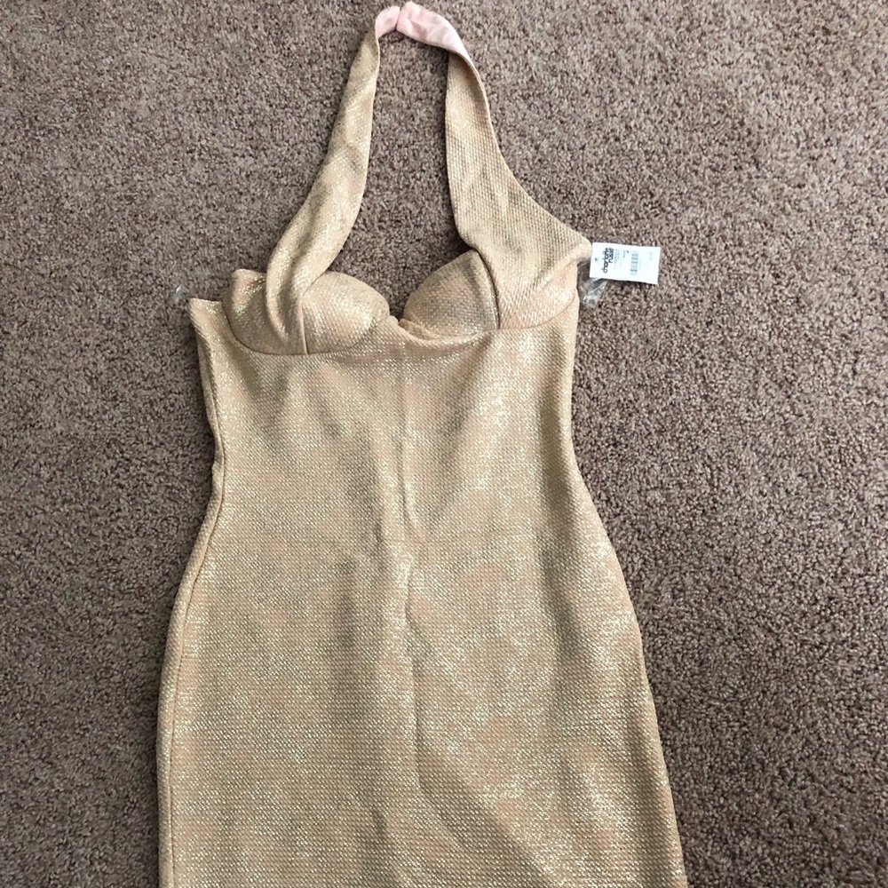 Women’s dress size medium